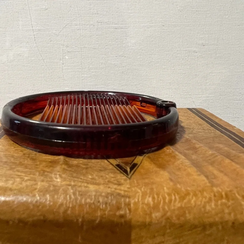 Vintage Amber Tortoiseshell Circular Folding Hair Comb Hinged ring retro updo
